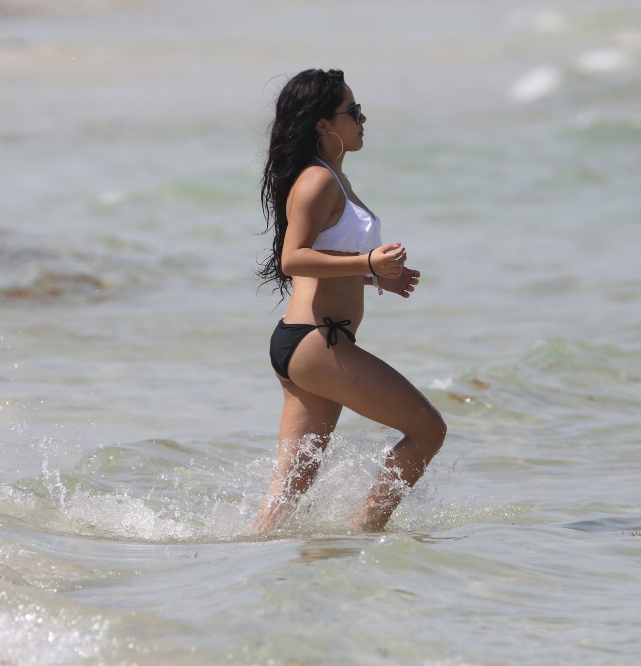 becky-g-in-a-bikini-at-miami-beach-july-2015_3.