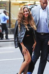 Beyoncé Street Style - Heading to her office in NYC, June 2015