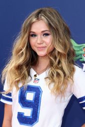 Brec Bassinger – 2015 Nickelodeon Kids’ Choice Sports Awards in Los Angeles