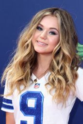 Brec Bassinger – 2015 Nickelodeon Kids’ Choice Sports Awards in Los Angeles