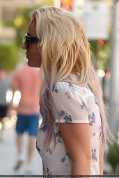 Britney Spears Casual Style - Shopping in Beverly Hills, July 2015