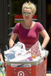 Britney Spears - Shopping at Target in Thousand Oaks, July 2015
