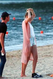 Gigi Hadid at the Beach With Friends - Shelter Island, NY, July 2015