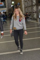 Hilary Duff Airport Style - at LAX, July 2015