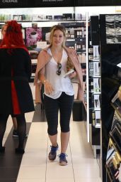 Hilary Duff Style - Shopping in Beverly Hills, July 2015