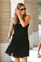 Jennifer Garner Summer Style - Out in Atlanta, July 2015