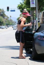 Kaley Cuoco - Leaving the Gym After Her Yoga Class - July 2015