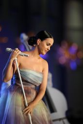 Katy Perry - Starkey Hearing Foundation So The World May Hear Gala in St Paul