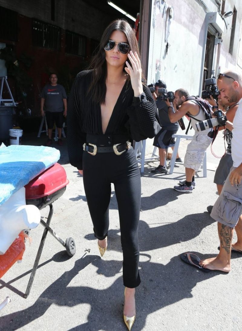 Kendall Jenner Los Angeles April 27, 2017 – Star Style