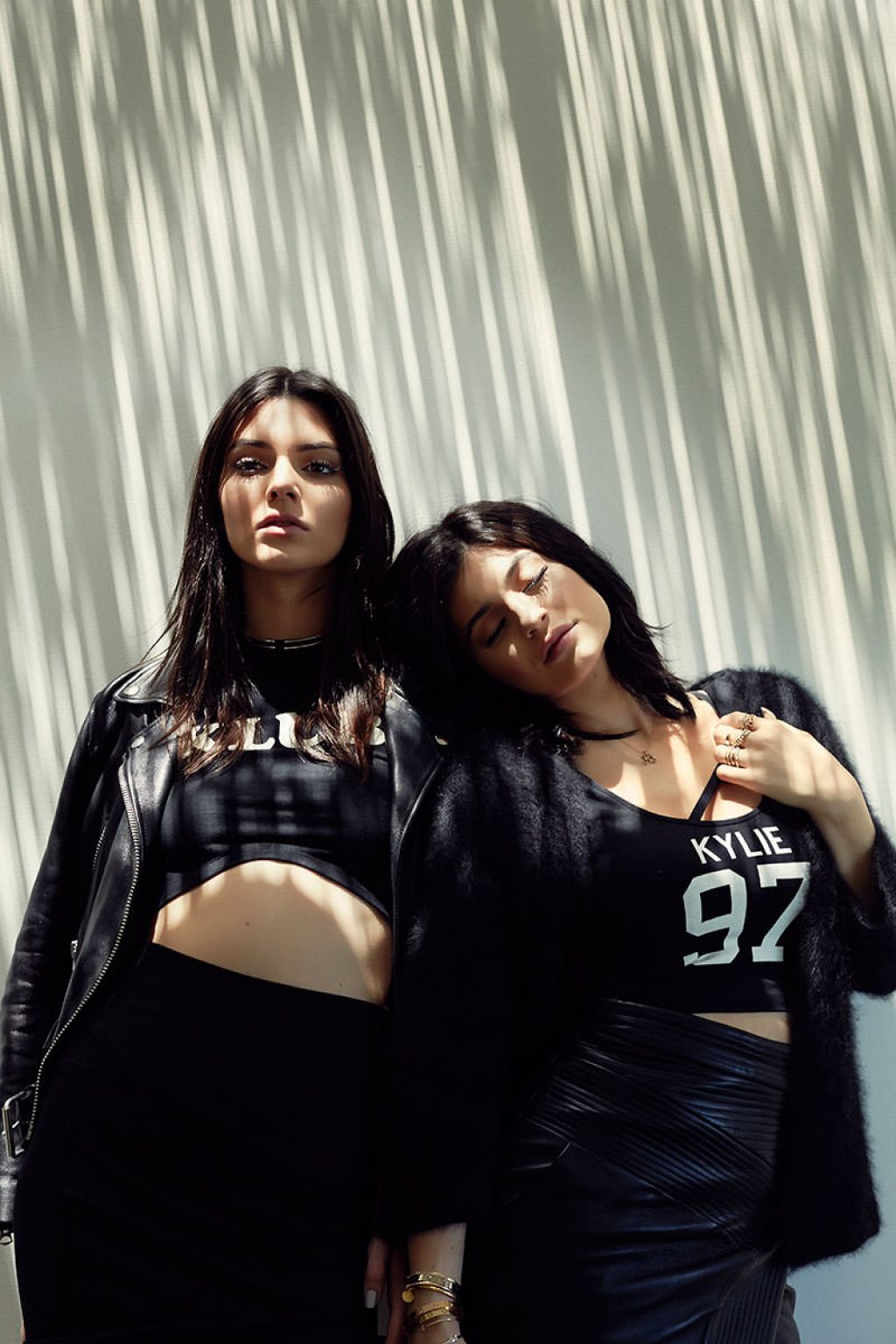 Kendall Jenner & Kylie Jenner - Kendall & Kylie Clothing line (2015 ...