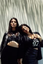 Kendall Jenner & Kylie Jenner - Kendall & Kylie Clothing line (2015)