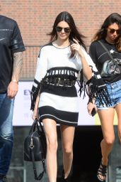 Kendall Jenner Street Style - Out in London, July 2015