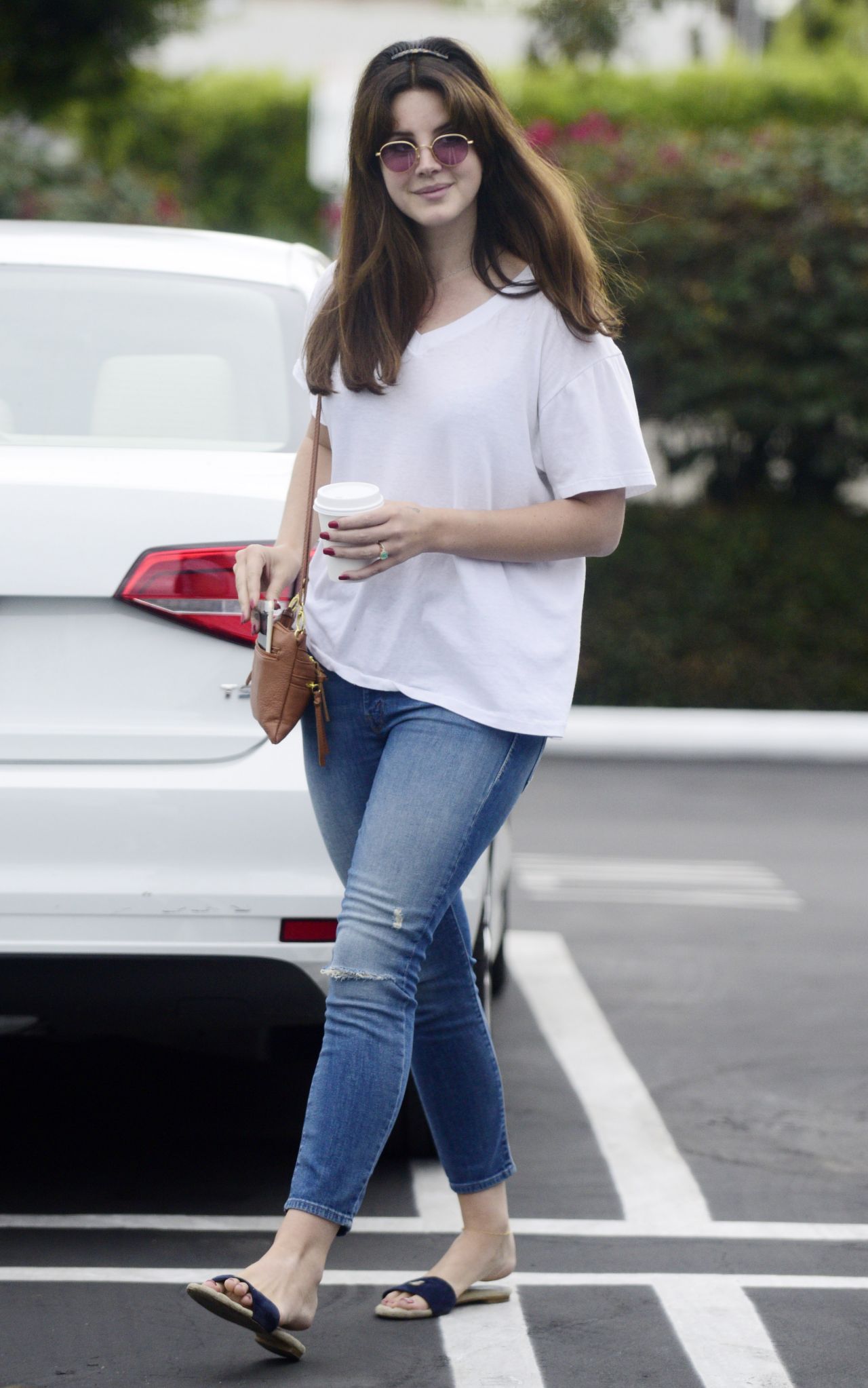 Lana Del Rey Street Style - Out in Los Angeles, July 20151280 x 2046