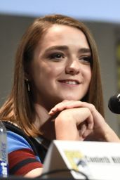 Maisie Williams – Game of Thrones Panel – 2015 Comic Con in San Diego