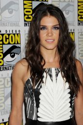 Marie Avgeropoulos – The 100 Press Line at Comic Con in San Diego