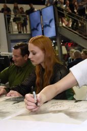 Natalie Dormer – Game of Thrones Signing – 2015 Comic Con in San Diego