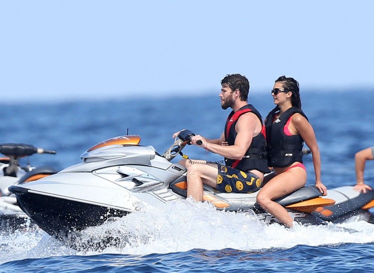 nina-dobrev-jet-skiing-in-saint-tropez-july-2015_1