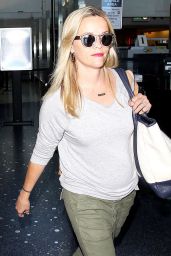 Reese Witherspoon at LAX Airport, July 2015