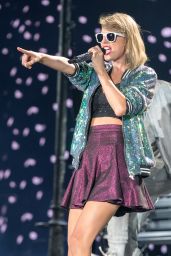 Taylor Swift - 1989 World Tour Chicago, July 2015