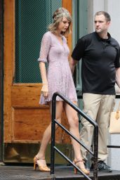 Taylor Swift Street Fashion - Out in New York City - July 2015