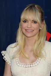 Anna Faris – 2015 Showtime, CBS & The CW’s TCA Summer Press Tour Party in Los Angeles
