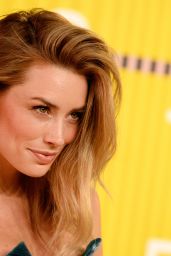 Arielle Vandenberg – 2015 MTV Video Music Awards at Microsoft Theater in Los Angeles