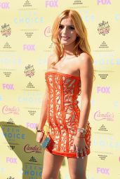 Bella Thorne - 2015 Teen Choice Awards in Los Angeles