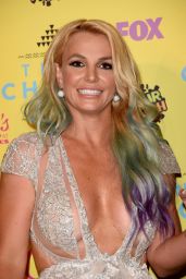 Britney Spears - 2015 Teen Choice Awards in Los Angeles