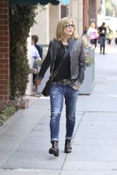 Courtney Thorne-Smith Casual Style - Out in Beverly Hills, August 2015