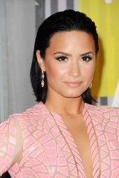 Demi Lovato - 2015 MTV Video Music Awards at Microsoft Theater in Los Angeles