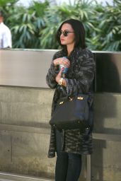 Demi Lovato at LAX Airport, August 2015