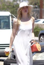 Elle Fanning -Out for Lunch in Studio City, August 2015