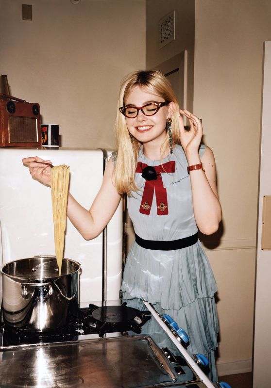Elle Fanning - Photoshoot for US Vogue September 2015 