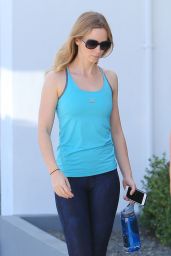 Emily Blunt Booty in Tights at a Gym in West Hollywood - August 2015