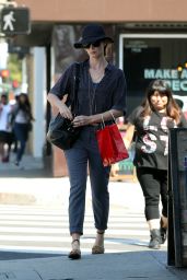 Emily Blunt Shopping in Los Angeles, August 2015