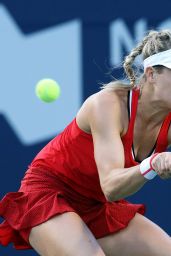 Eugenie Bouchard – 2015 Rogers Cup in Toronto, 1st Round