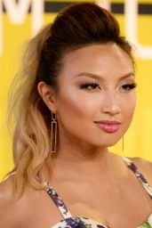 Jeannie Mai – 2015 MTV Video Music Awards at Microsoft Theater in Los Angeles