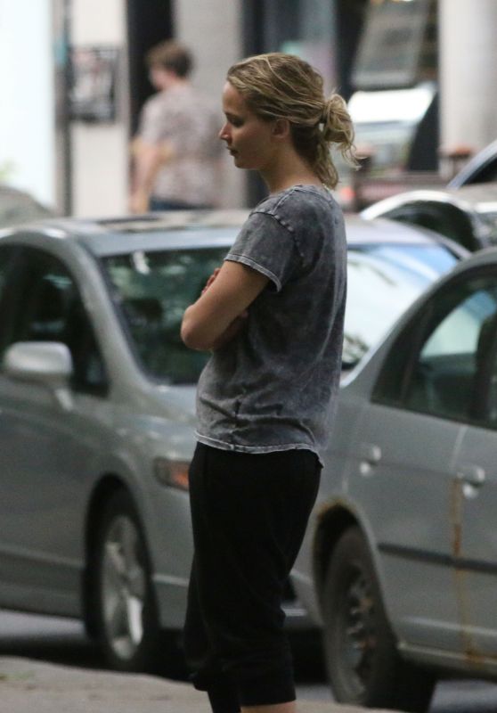 Jennifer Lawrence Out in Montreal, August 2015
