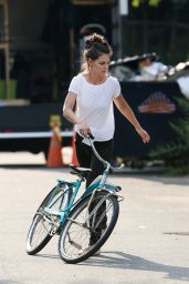 Katie Holmes on the Set of All We Had in NYC, August 2015