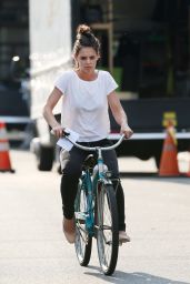 Katie Holmes on the Set of All We Had in NYC, August 2015