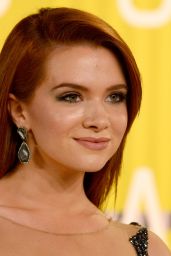 Katie Stevens – 2015 MTV Video Music Awards at Microsoft Theater in Los Angeles