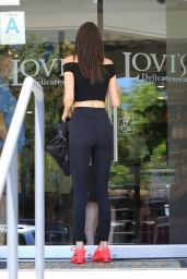 Kendall Jenner Booty in Spandex Out in Calabasas, August 2015