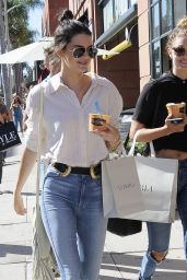 Kendall Jenner & Gigi Hadid Casual Style - Out and About in Beverly Hills, July 2015