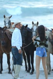 Kendall Jenner Horseback in Punta Mita, Mexico, August 2015