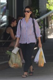 Marisa Tomei Shopping in New York CIty, August 2015