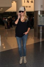 Reese Witherspoon at LAX Airport, August 2015