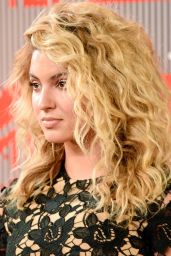 Tori Kelly – 2015 MTV Video Music Awards at Microsoft Theater in Los Angeles