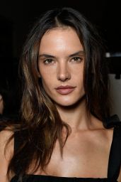 Alessandra Ambrosio - Philosophy di Lorenzo Serafini Show at Milan Fashion Week, September 2015