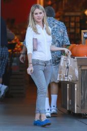 Alice Eve at Bristol Farms in West Hollywood, September 2015