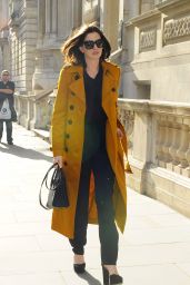 Anne Hathaway Style - Leaving her Hotel in London, September 2015